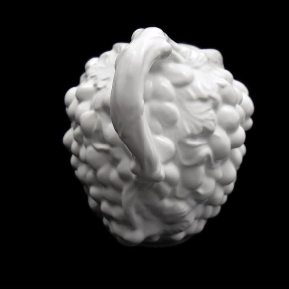 Pier 1 Pitcher White Ceramic Embossed Grapes and Leaves Made in Italy - Picture 3 of 8